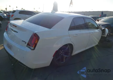 2022 Chrysler 300 S из США, поврежденный, VIN 2C3CCABG1NH187051